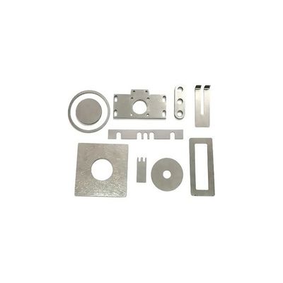 kopen Precision Stamping Custom Metal Brackets Functionele duurzame montageoplossingen voor zwarte verpakking Details online manufacture